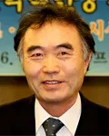 소설가인 백시종의 대표 이미지