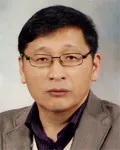 아동문학가인 신현배의 대표 이미지