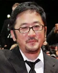 영화감독인 데니스 리의 대표 이미지