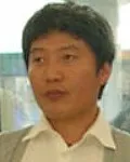 조각가인 김영수의 대표 이미지