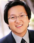 영화배우인 마시 오카의 대표 이미지