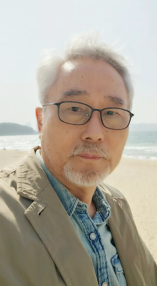 조각가인 백대전의 대표 이미지