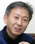 시인인 박남준의 대표 이미지