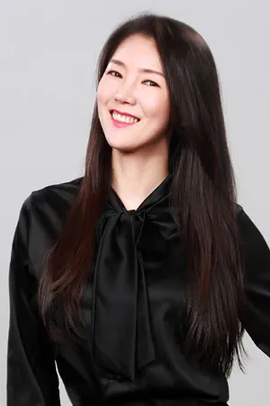가수인 윤영아의 대표 이미지