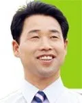 정당인인 이효신의 대표 이미지