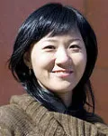 소설가인 김려령의 대표 이미지