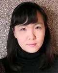 소설가인 윤이형의 대표 이미지