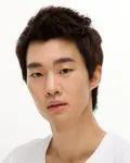 탤런트인 김성윤의 대표 이미지