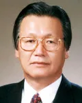 변호사인 조준웅의 대표 이미지