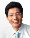 대학교수인 경윤호의 대표 이미지