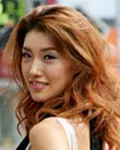 모델인 김자연의 대표 이미지