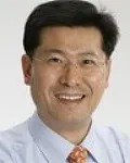 기업인, 정당인인 홍윤오의 대표 이미지