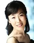 첼로연주가인 배기정의 대표 이미지