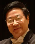 지휘자인 첸 주오황의 대표 이미지