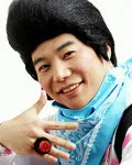 가수인 마이킹의 대표 이미지