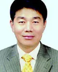 방송PD인 신재국의 대표 이미지