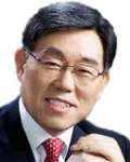 기업인, (전직)정무직공무원인 박철곤의 대표 이미지
