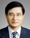 대학교수, (전직)정무직공무원인 이병욱의 대표 이미지