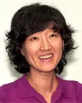 극작가인 김명화의 대표 이미지