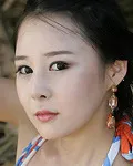 모델인 홍지민의 대표 이미지