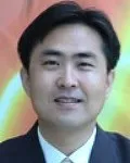 대학교수인 우수근의 대표 이미지