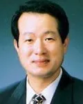 기업인, 정당인인 김동완의 대표 이미지