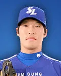 야구선수인 이영욱의 대표 이미지