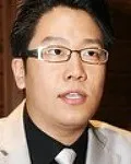통역가인 이현석의 대표 이미지