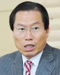 기초단체장인 이명흠의 대표 이미지