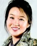 패션디자이너인 윤지영의 대표 이미지