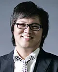 가수인 강찬의 대표 이미지