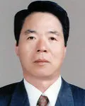 (전직)공무원인 김천식의 대표 이미지