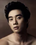 패션모델인 윤진욱의 대표 이미지