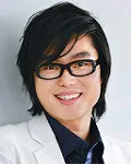 가수인 휘진의 대표 이미지