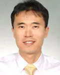 시인, 대학교수인 김종태의 대표 이미지
