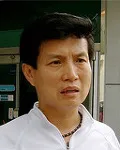 탁구감독인 윤길중의 대표 이미지