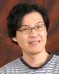 시인인 이성진의 대표 이미지