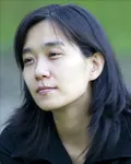 소설가인 한강의 대표 이미지