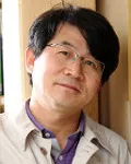 소설가인 성석제의 대표 이미지