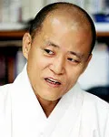 철학자, 대학교수인 김용옥의 대표 이미지