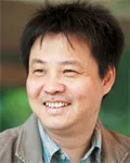소설가인 위화의 대표 이미지