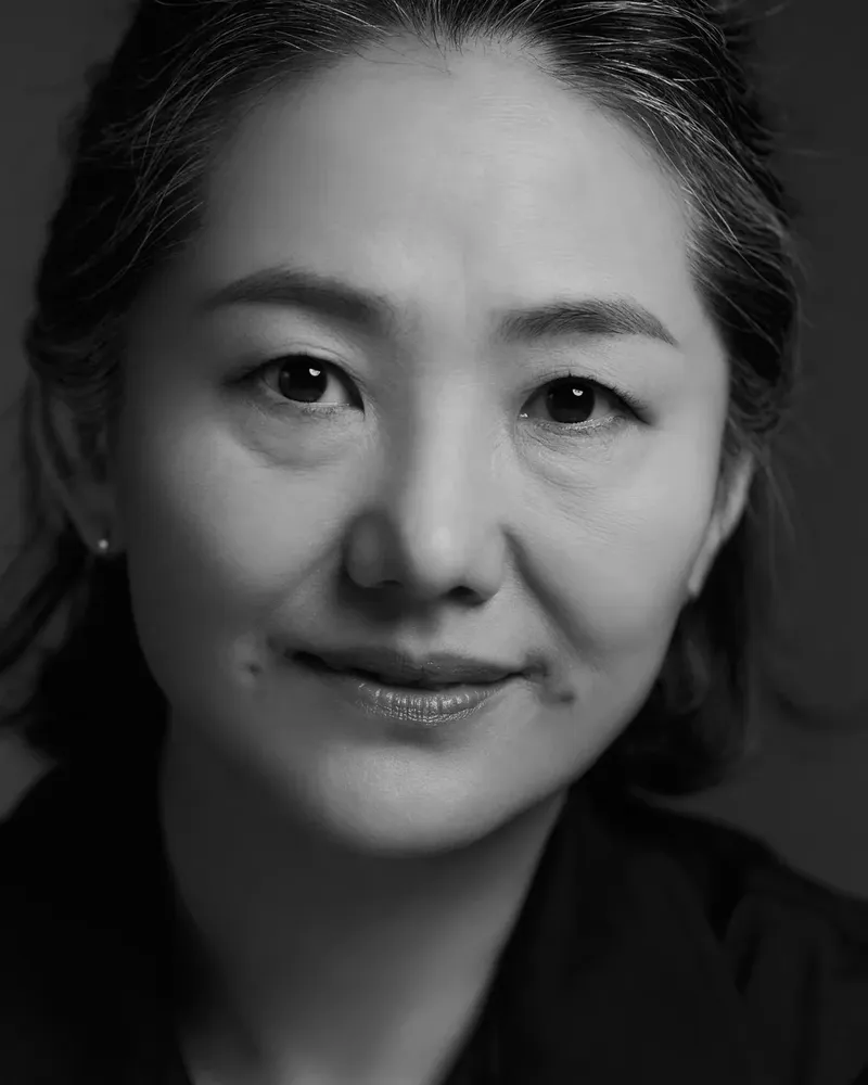 연극배우, 영화배우인 박명신의 대표 이미지