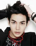 모델인 오현웅의 대표 이미지