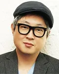 영화감독인 강형철의 대표 이미지