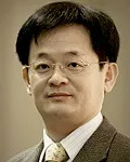 변호사, 대학교수인 남형두의 대표 이미지