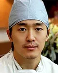 의사인 천지훈의 대표 이미지