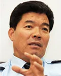 경찰공무원인 윤혁수의 대표 이미지