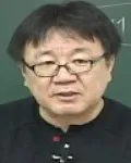 대학교수인 강헌의 대표 이미지