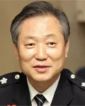기업인, (전직)경찰공무원인 주상용의 대표 이미지