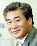 기업대표이사인 이화인의 대표 이미지